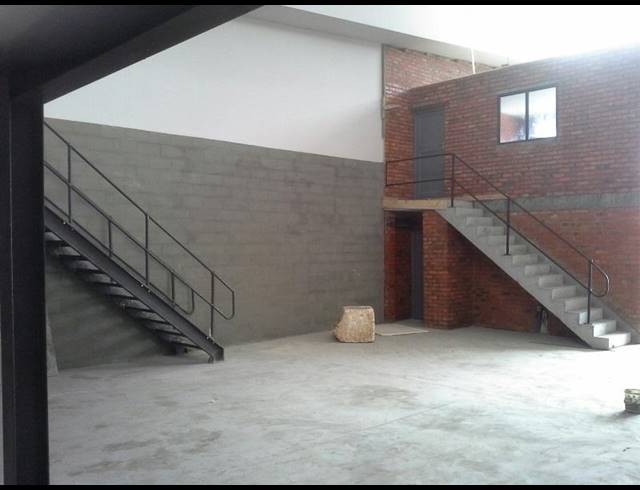 302M² WAREHOUSE TO LET IN MAITLAND